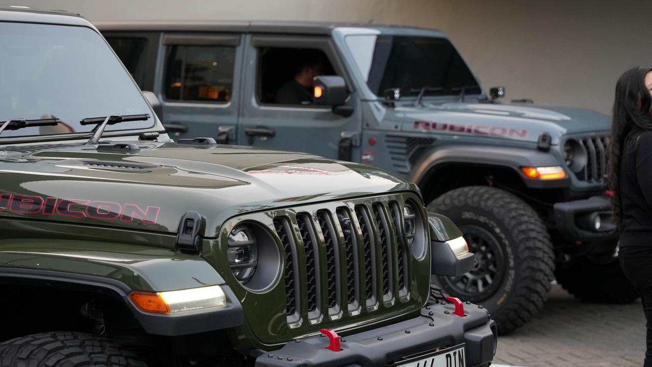 Jajaran unit Jeep Wrangler 4 Door Rubicon (Jeep)