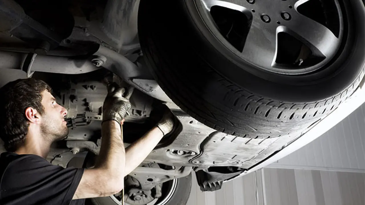 Tanda LMPV Harus Spooring dan Balancing?