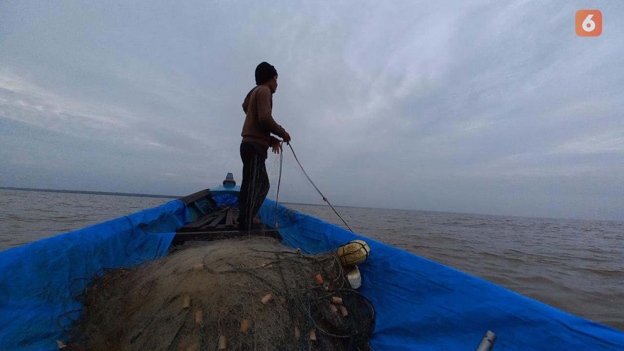 Nelayan Suku Duano Pesisir Timur Jambi