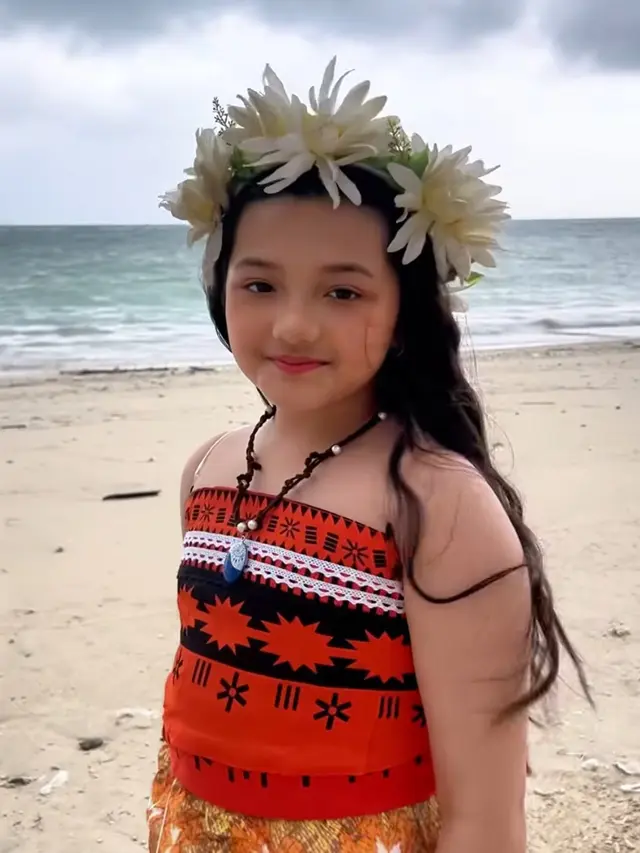 Arsy Totalitas Cosplay Jadi Moana di Pesta Ulang Tahun ke-10, kompak dengan Ashanty. [@ashanty_ash]