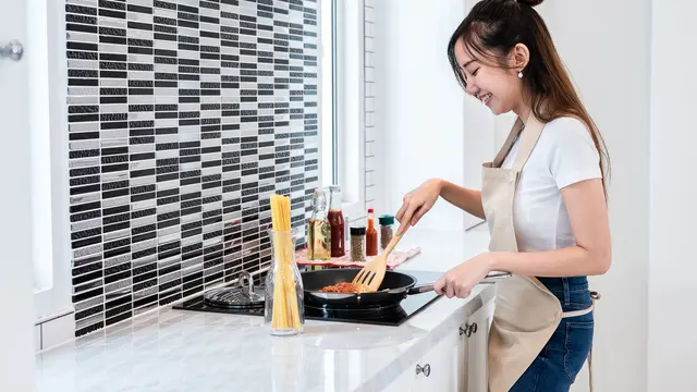 Aman dan Tenang, Ini Cara Masak di Apartemen Tanpa Bikin Alarm Kebakaran Aktif