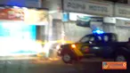 Citizen6, Garut: Dua buah bom rakitan ditemukan di sebuah toko yang berada di Kampung Sukadana, Desa Cikajang, Cikajang, Garut, sekitar pukul 00.30 WIB, Selasa (2/8). Polisi kemudian mengamankan satu orang tersangka. (Pengirim: Arul)