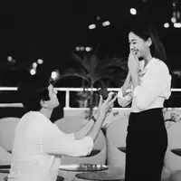 Tampilan Sederhana Glenca Chysara Pemain Ikatan Cinta saat Lamaran