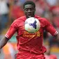 6. Kolo Toure (Pantai Gading), bek Liverpool ini disebutkan memiliki kekayaan mencapai 236 miliar rupiah. Selain The Reds dirinya juga sempat membela Arsenal dan Manchester City. (AFP/Lindsey Parnaby) 