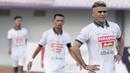 Striker PSS Sleman, Cristian Gonzales, saat melawan Persita Tangerang pada laga Liga 2 di Stadion Benteng Taruna, Tangerang, Jumat (26/10/2018). Kedua tim bermain imbang 1-1. (Bola.com/M Iqbal Ichsan)