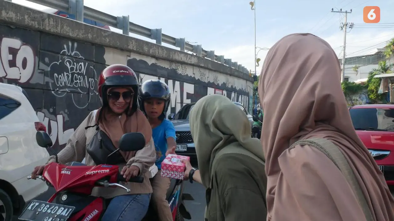 Berbagi Nasi Kotal