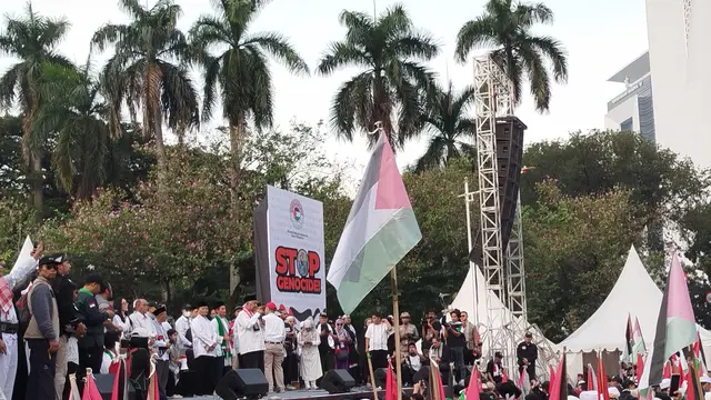 Ketua Pengarah Aliansi Rakyat Indonesia Bela Palestina (ARIBP) Din Syamsuddin mendorong pemerintah mengirimkan pasukan militer untuk membela rakyat Palestina.