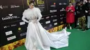 Aktris Bollywood Urvashi Rautela  tiba pada acara penghargaan International Indian Film Academy (IIFA) Awards ke-23 di Abu Dhabi, Uni Emirat Arab, Jumat, 26 Mei 2023. (Photo by Giuseppe CACACE / AFP)