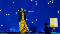 Anggun Berkilau Pakai Perhiasan Berlian Desainer Lokal di Final FIFA ASEAN Cup 2026