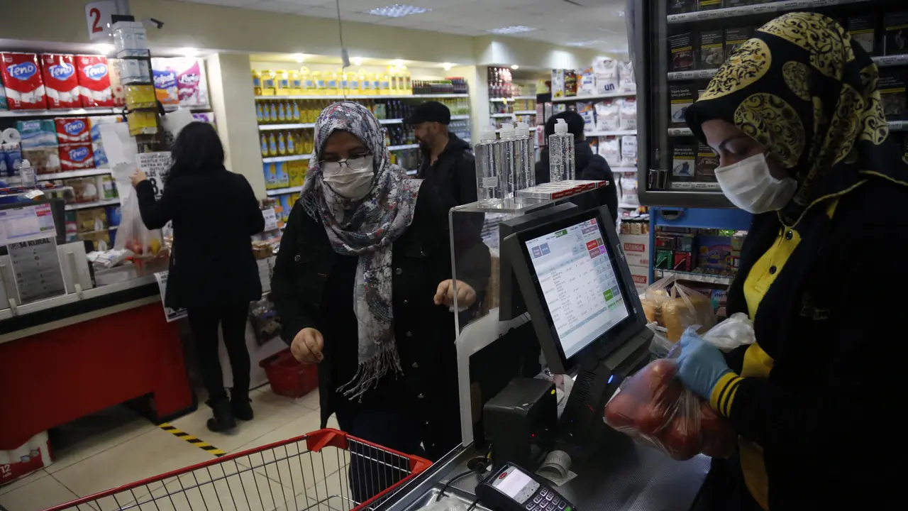 Melihat Aktivitas Warga Turki di Tengah Pandemi Corona
