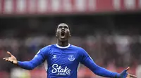 Pemain Everton Amadou Onana diincar Manchester United (AFP)