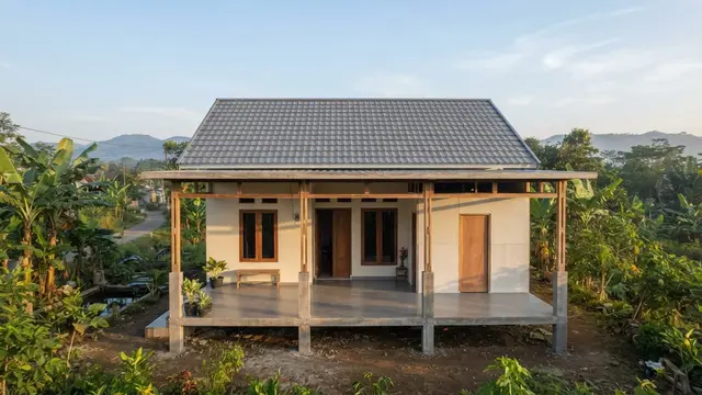 Desain Rumah Kampung Atap Pelana Menghadap Timur Agar Tidak Panas