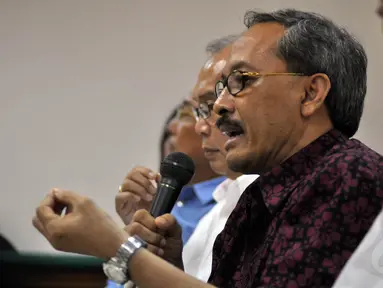 Heru Sulaksono menjadi saksi dalam persidangan kasus Dermaga Laut Sabang di Pengadilan Tipikor, Jakarta, Senin (3/11/2014). (Liputan6.com/Miftahul Hayat)