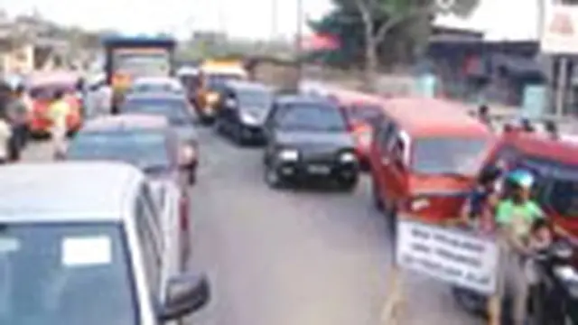 Lagi, Macet Total di Serang