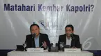 Lingkaran Survei Indonesia (LSI) memaparkan hasil survey terkait polemik Kapolri di Kantor LSI Jakarta, Selasa (20/1//2015). (Liputan6.com/Herman Zakharia)