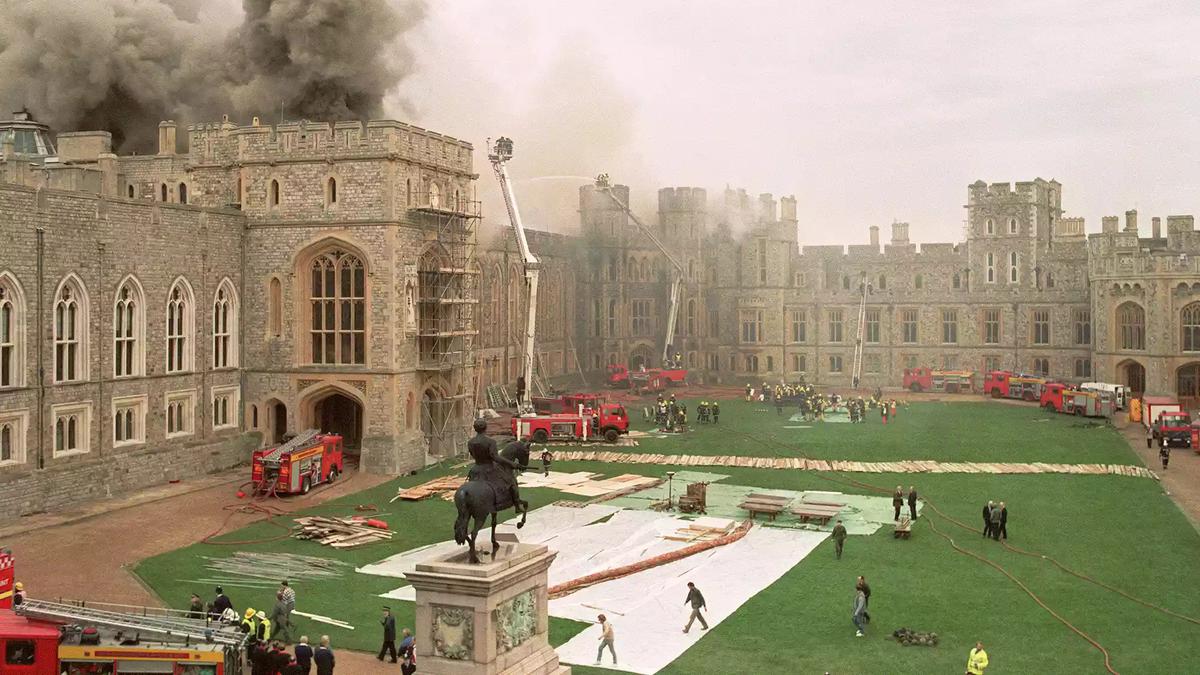 20 November 1992: Kebakaran Besar Kastil Windsor yang Menelan Biaya  Restorasi Rp802 M - Global Liputan6.com