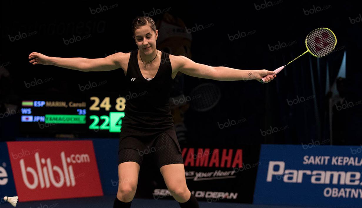 Selanjutnya pada babak perempat final Carolina Marin akan berhadapan dengan pebulutangkis andalan India, Saina Nehwal. (Bola.com/Vitalis Yogi Trisna)