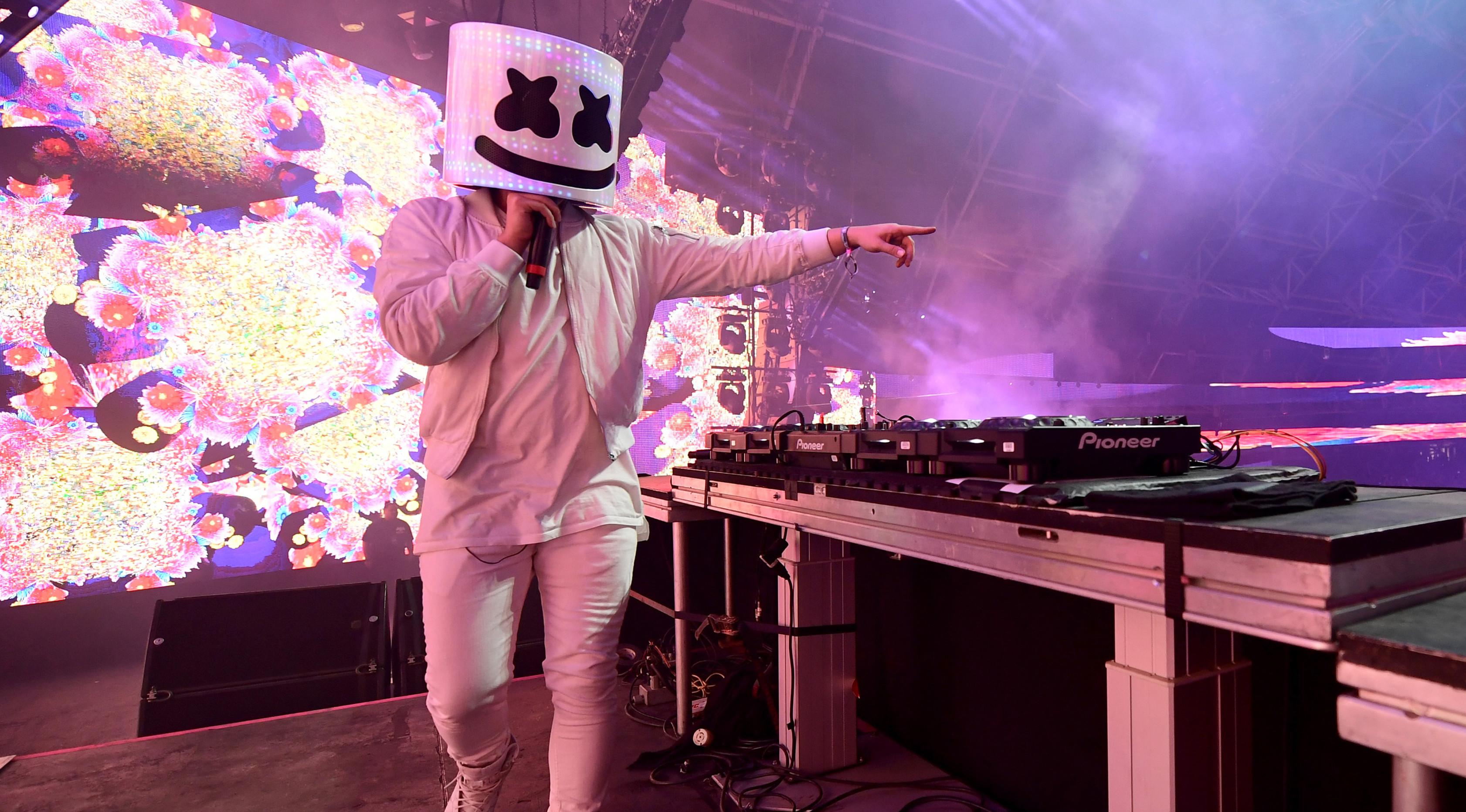 (Christopher Polk / Getty Images untuk Coachella / AFP)