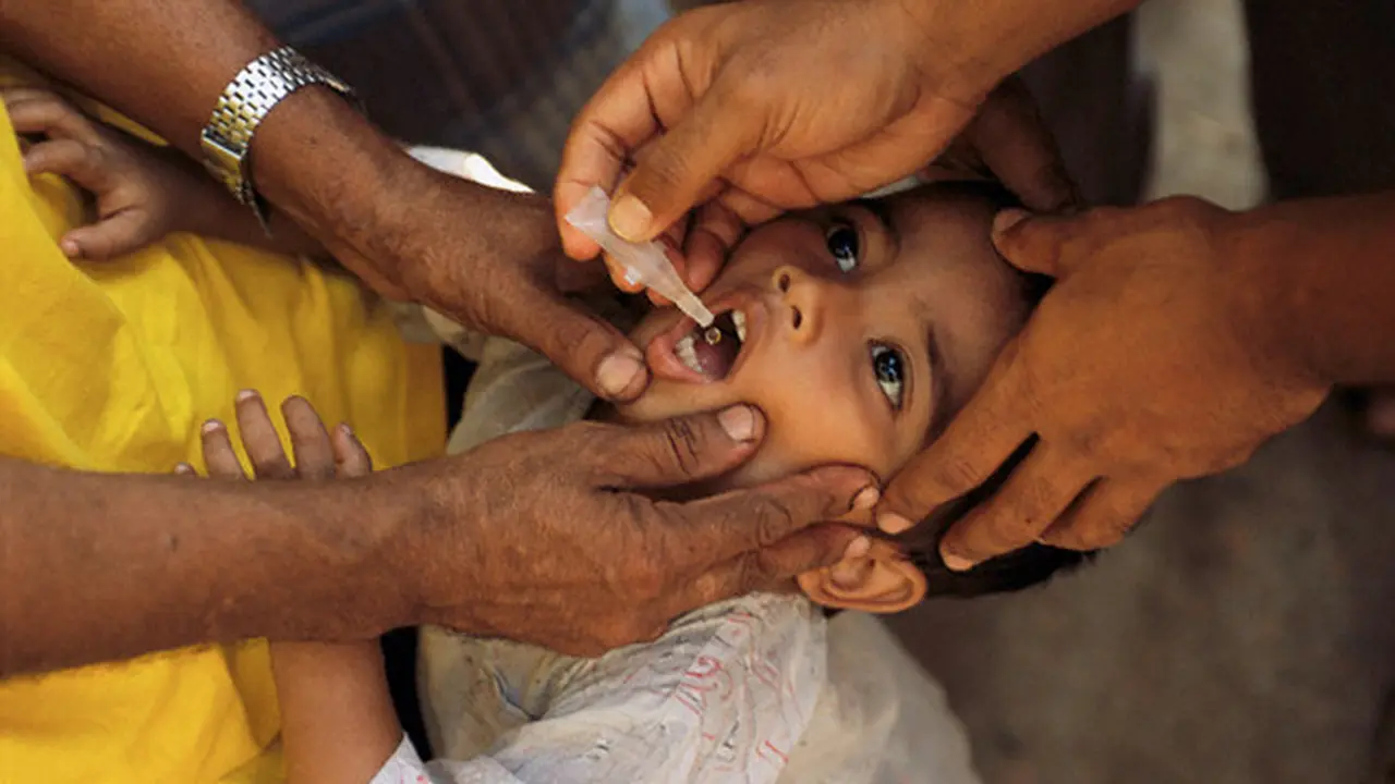 Vaksin polio