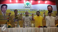 DPD Partai Golkar menggelar konferensi pers terkait deklarasi dukungan untuk Ahok, Jakarta, Selasa (14/6). DPD Partai Golkar DKI Jakarta mendukung Basuki Tjahaja Purnama untuk maju ke kursi DKI-1 pada Pilgub 2017 mendatang. (Liputan6.com/Johan Tallo)