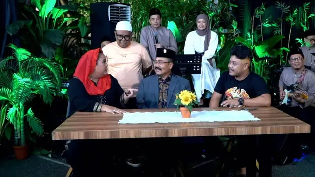 Dr Sukidi memaparkan keistimewaan malam Lailatul Qadar dalam program Takjilan Yuk Inspirasi Ramadhan. (Foto: Istimewa)