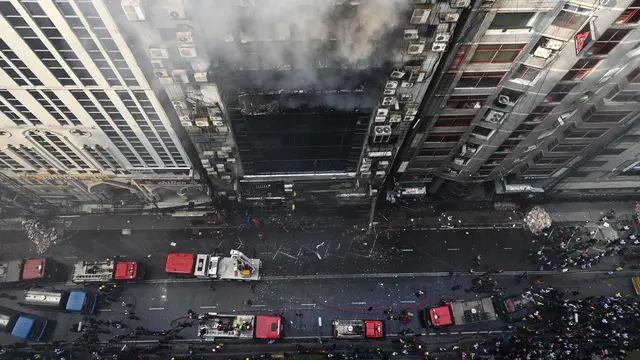 Lima Orang Tewas Akibat Kebakaran Gedung Perkantoran di Bangladesh