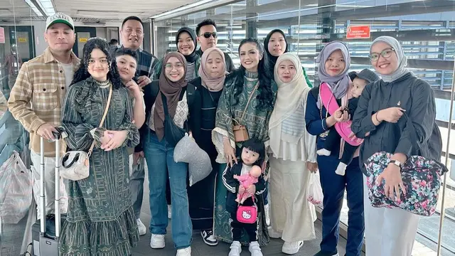 7 Potret Krisdayanti Ajak Ameena dan Azura Liburan di Batu, Kumpul Keluarga