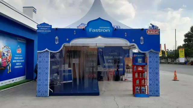 Di Posko Mudik Pertamina Lubricants pemudik bisa ganti oli