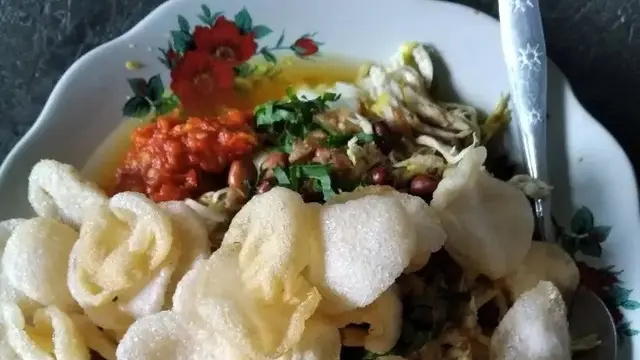 Resep bubur kuah soto. (dok. Cookpad  @di4npertiwi)