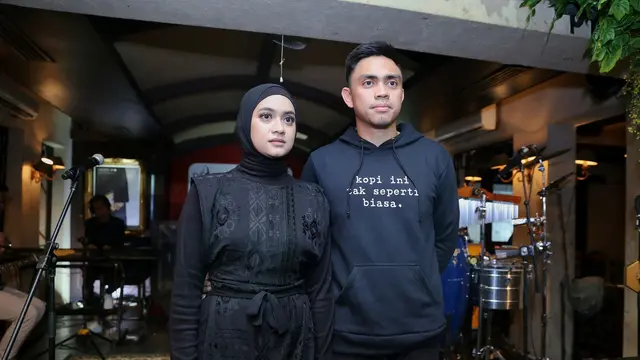 [Bintang] Ayudia Bing Slamet dan Ditto Percussion