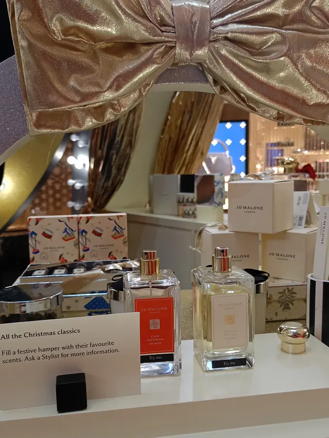 Aroma Memikat dari Parfum Terbaru Jo Malone Sambut Liburan Natal dan Tahun Baru