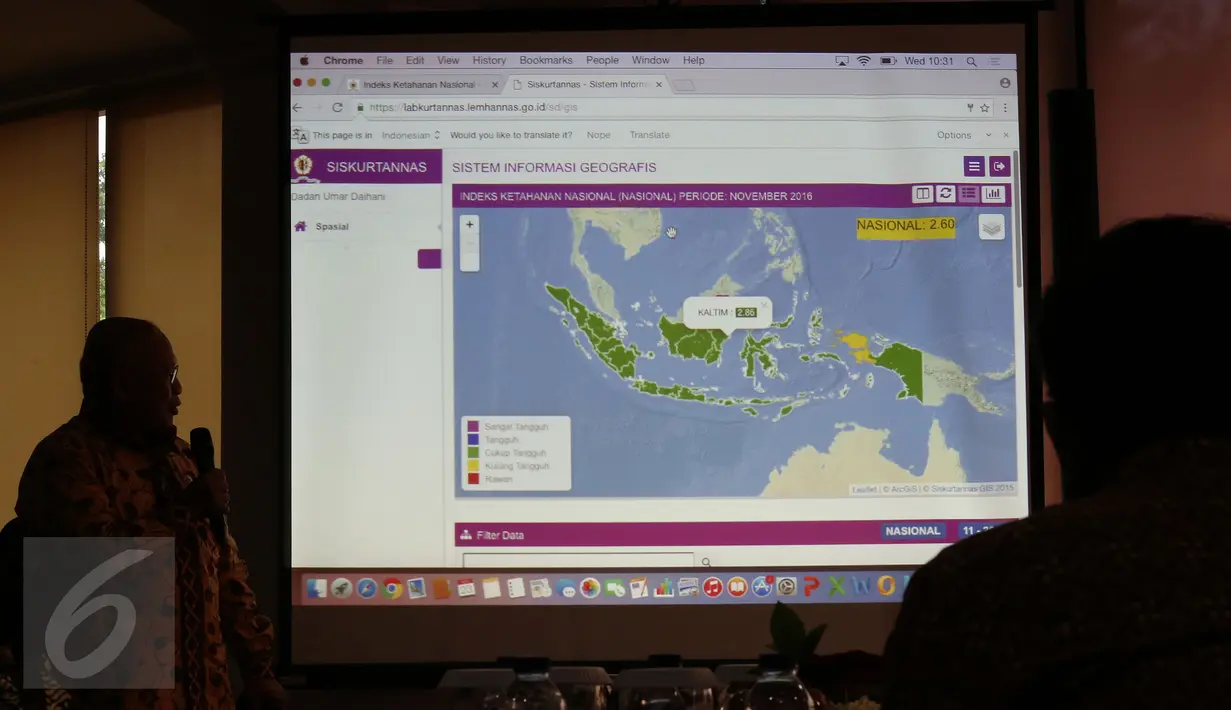 Suasana acara Forum Komunikasi Pimpinan Lemhanas RI, Jakarta, Rabu (23/11). Acara yang di hadiri Gubernur Lemhanas tersebut mendiskusikan Kondisi Ketahanan Nasional dihadapkan dengan media elektronik yang semakin berkembang. (Liputan6.com/Johan Tallo)