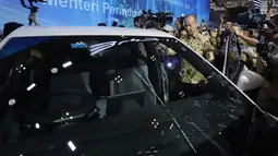 Menteri Perindustrian Agus Gumiwang Kartasasmita hadir membuka pameran otomotif internasional terbesar di Indonesia ini. (merdeka.com/Arie Basuki)