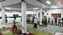 Ukuran bagian tertua masjid ini tidak lebih dari 10 x 10 m2, desain yang sederhana serta polos, tiangnya balok kayu lurus tanpa hiasan. (Liputan6.com/Abdul Aziz Prastowo)
