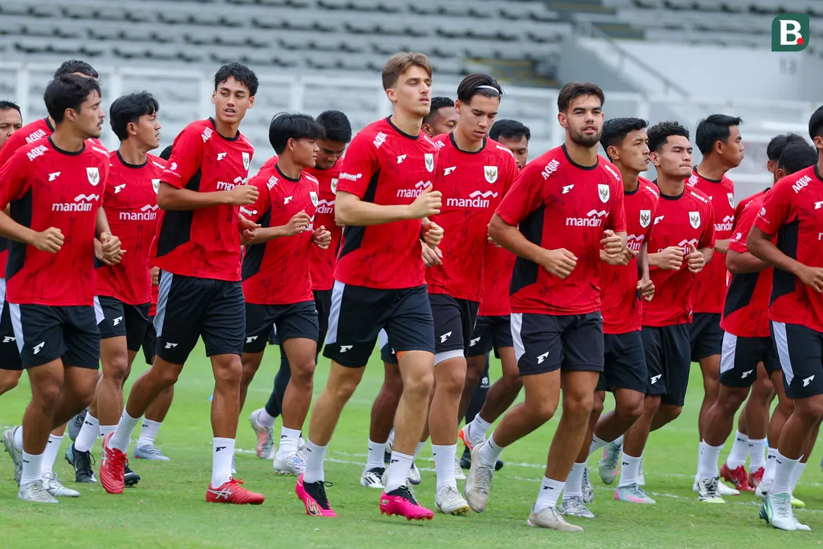 Foto: Indra Sjafri Matangkan Taktik Skuad Timnas Indonesia U-22 Jelang Hadapi Mali di Laga Uji Coba
