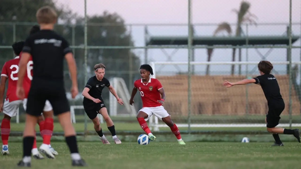 Foto: Timnas Indonesia U-20 Asuhan Shin Tae-yong Ditahan Imbang Klub Norwegia