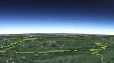 Google Earth adalah sebuah aplikasi pintar milik perusahaan  Google yang mampu melihat citra bumi dari atas satelit.