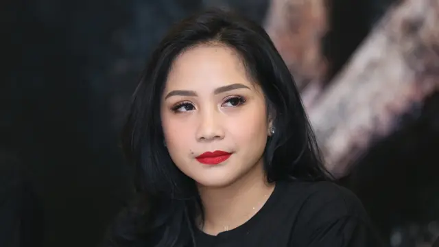 [Bintang] Nagita Slavina