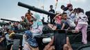 Selain pameran alutsista, Tiga matra TNI yakni AD, AL, dan AU juga menggelar stan edukasi yang berlangsung hingga 21 September 2025. (YASUYOSHI CHIBA/AFP)