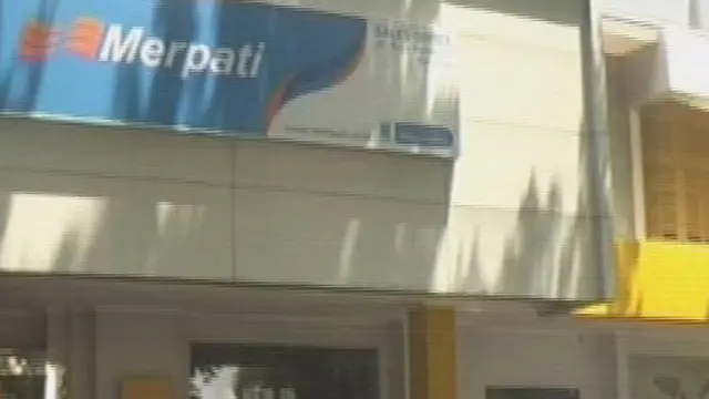 [VIDEO] Merpati Airlines `Distop`, Calon Penumpang Kecewa