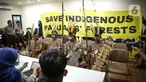 Perwakilan masyarakat adat suku Awyu dari Boven Digoel, Papua Selatan melakukan audensi dengan Komnas HAM di Menteng, Jakarta, Selasa (9/5/2023). (Liputan6.com/Faizal Fanani)