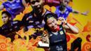 <p>Pebulu tangkis tunggal putri Thailand, Ratchanok Intanon berfoto bersama dengan piala dan medali saat menang atas wakil Korea Selatan, Sim Yu-jin dalam laga final Indonesia masters 2025 di Istora Senayan, Jakarta, Minggu (26/01/2025). (Bola.com/Bagaskara Lazuardi)</p>