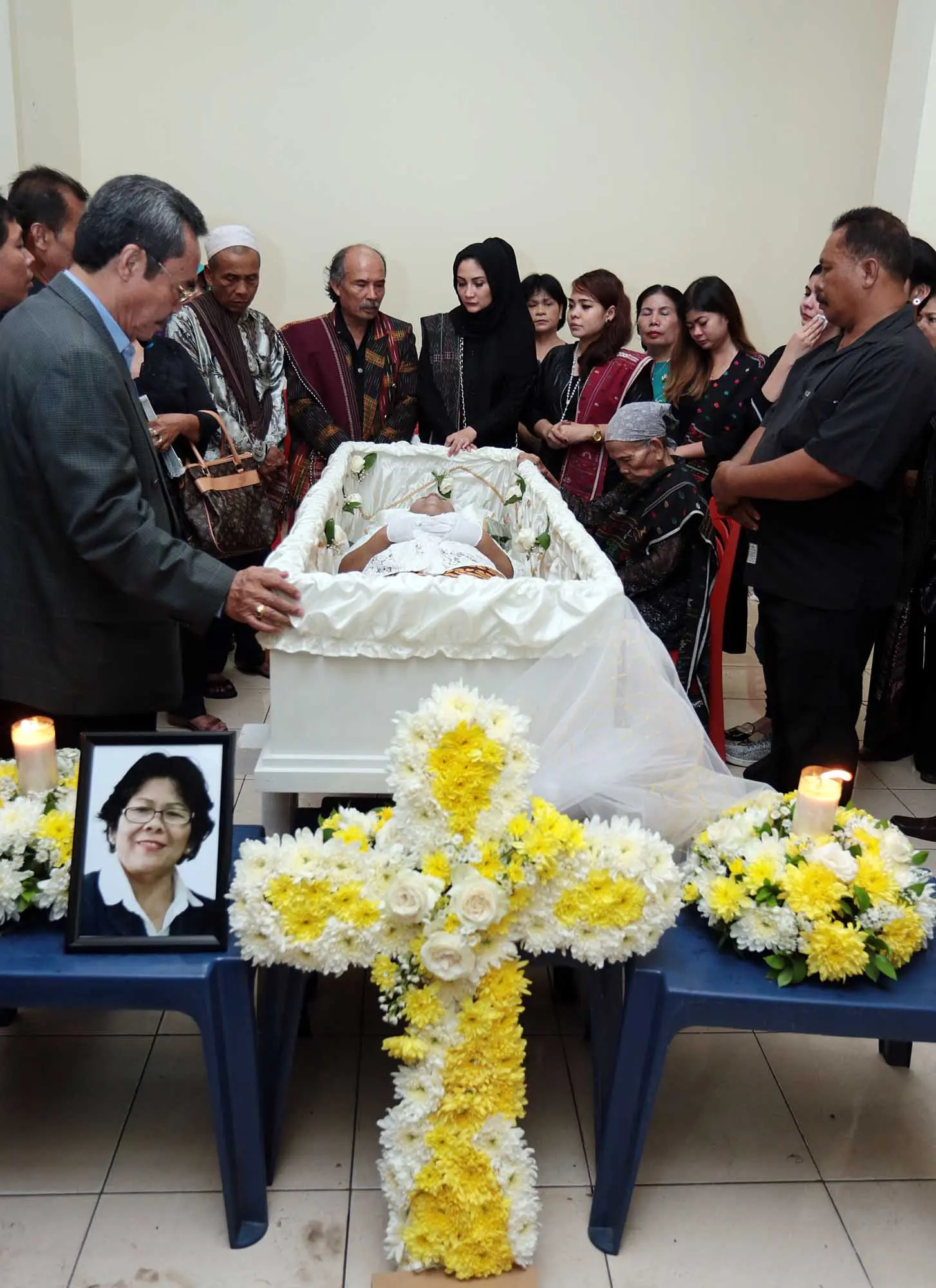 Suasana rumah duka ibunda Natalie Sarah.
 (Deki Prayoga/Bintang.com)