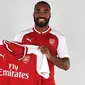 Alexandre Lacazette resmi bergabung ke Arsenal dengan nilai transfer sekitar 60 juta euro. (twitter.com/Arsenal)