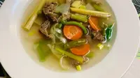 Resep sup daging kuah bening. (dok. Cookpad @brambangrawit)