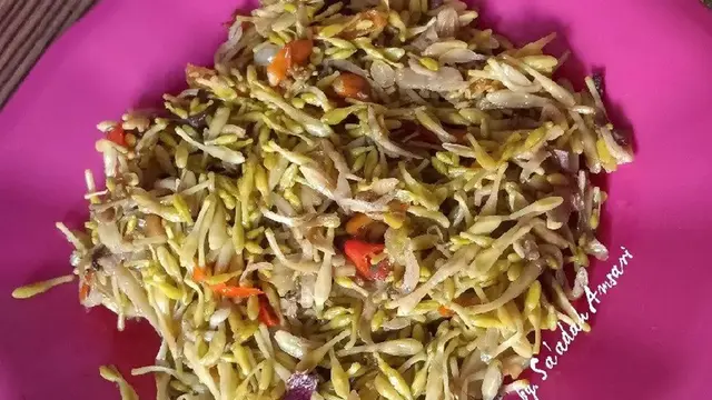 Resep tumis bunga pepaya tanpa rasa pahit. (dok. Cookpad @Saadah_amsari)