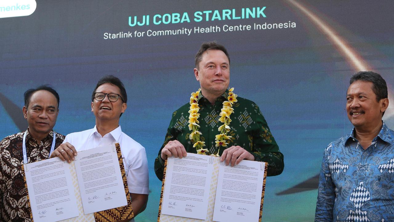 Starlink Hadir di Indonesia: Meningkatkan Digitalisasi Kesehatan di Wilayah Terpencil (AP Photo/Firdia Lisnawati)