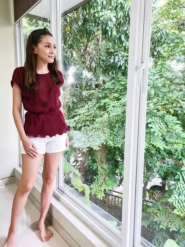 Sudah Punya Tiga Anak, Ini 7 Pesona Maya Septha Bak ABG