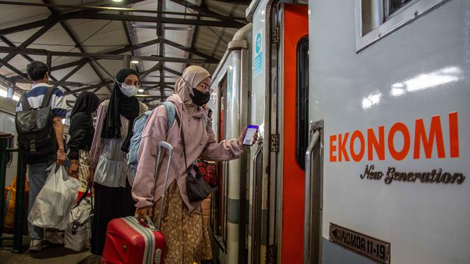 Mudik Lebaran Mulai Ramai di Stasiun Lempuyangan Yogyakarta Sepekan Sebelum Idul Fitri