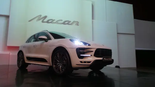 Menguliti Kasta Teratas Porsche Macan, Ini Jeroannya